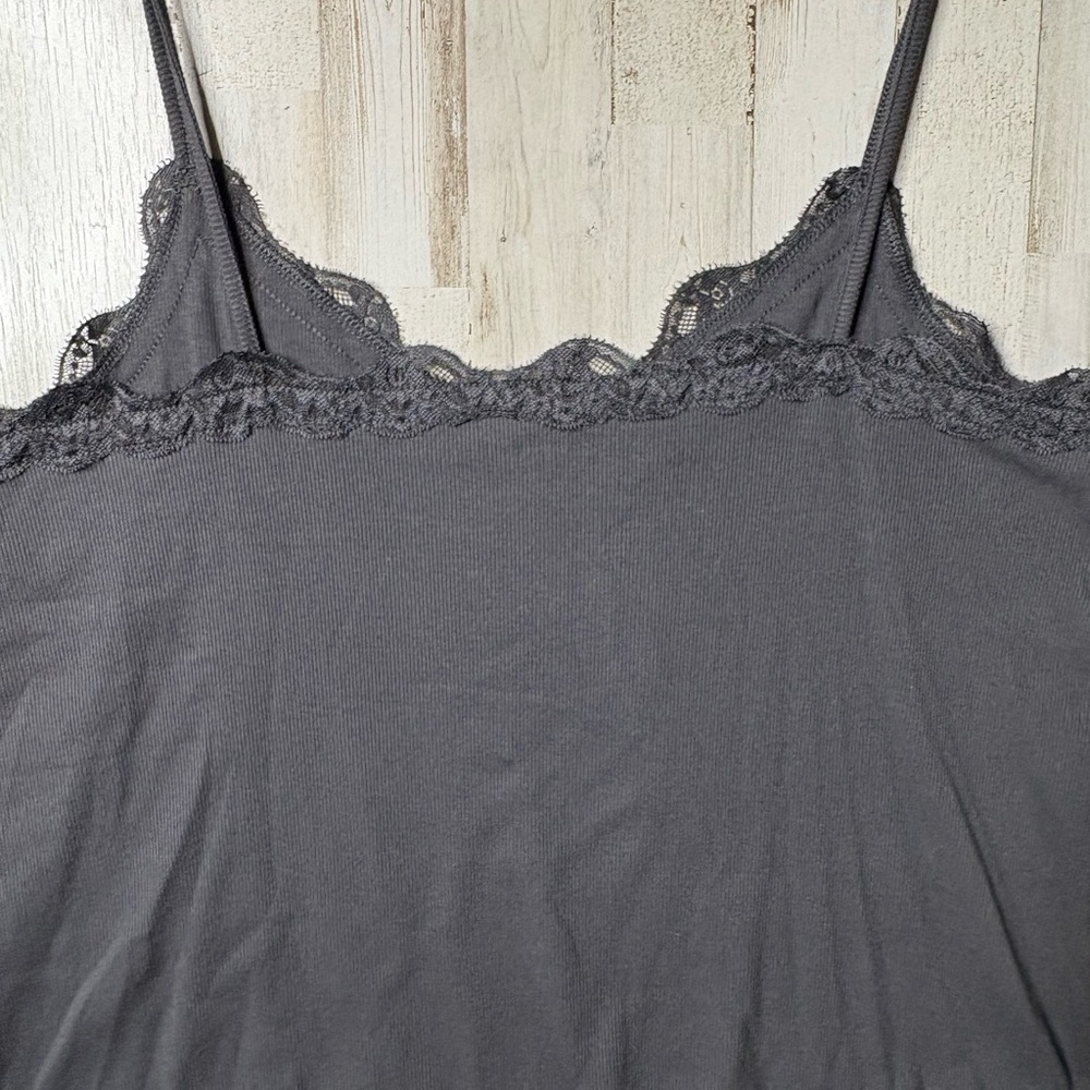 Old Navy Lace-Trim Cami Top Dark Panther Gray Size XXL NWT! - Picture 10 of 12